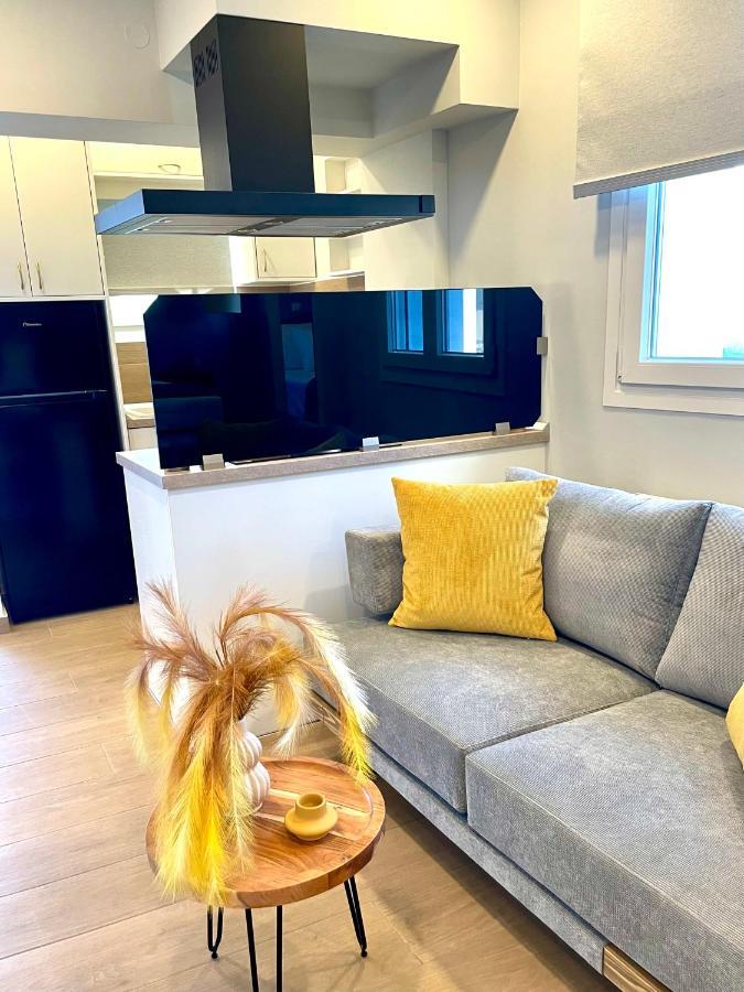 Agioi Deka Iris Luxury Houseアパートメント エクステリア 写真