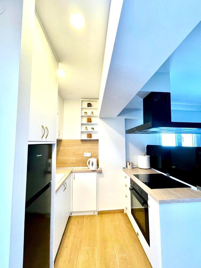 Agioi Deka Iris Luxury Houseアパートメント エクステリア 写真