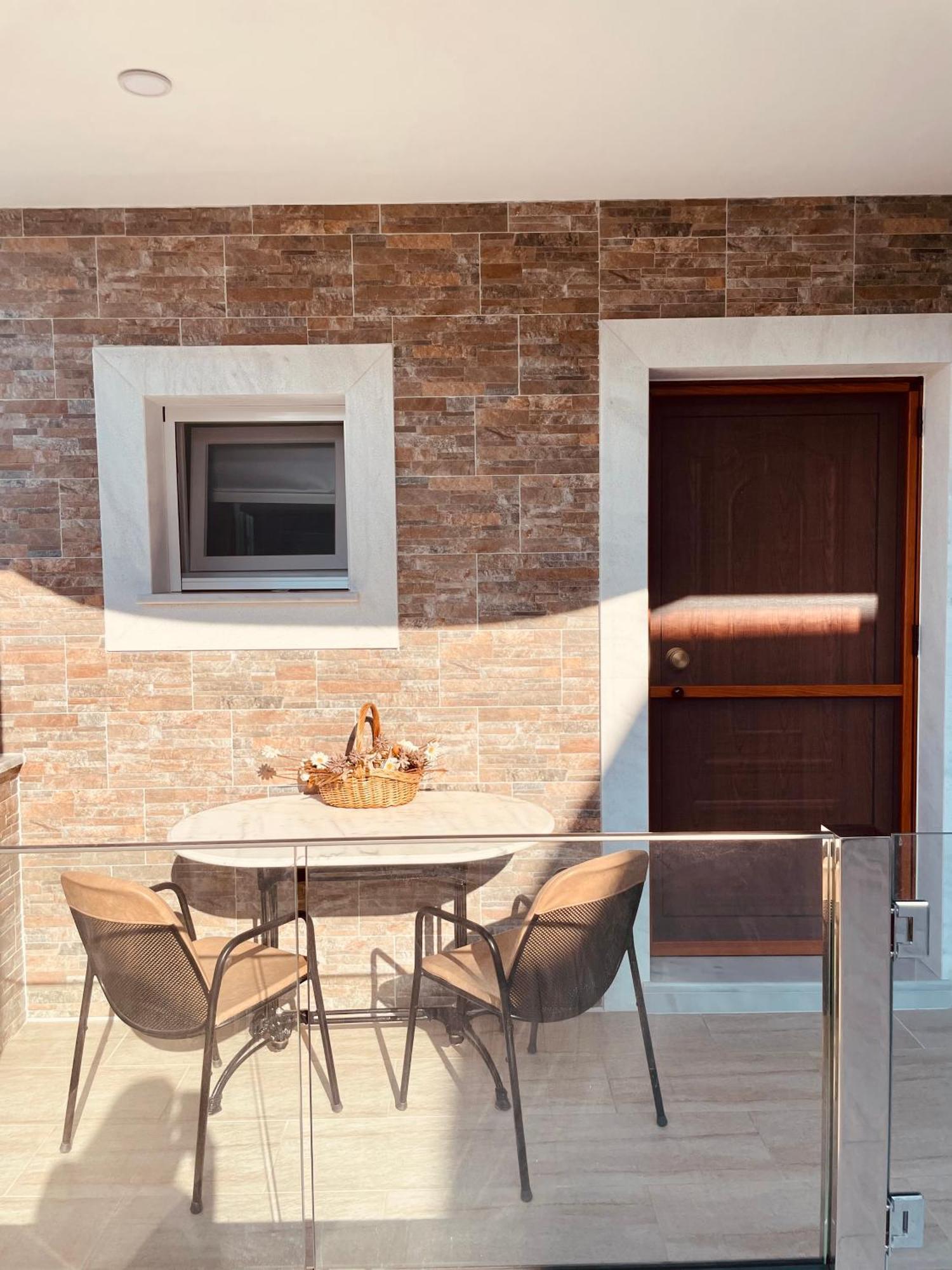 Agioi Deka Iris Luxury Houseアパートメント エクステリア 写真